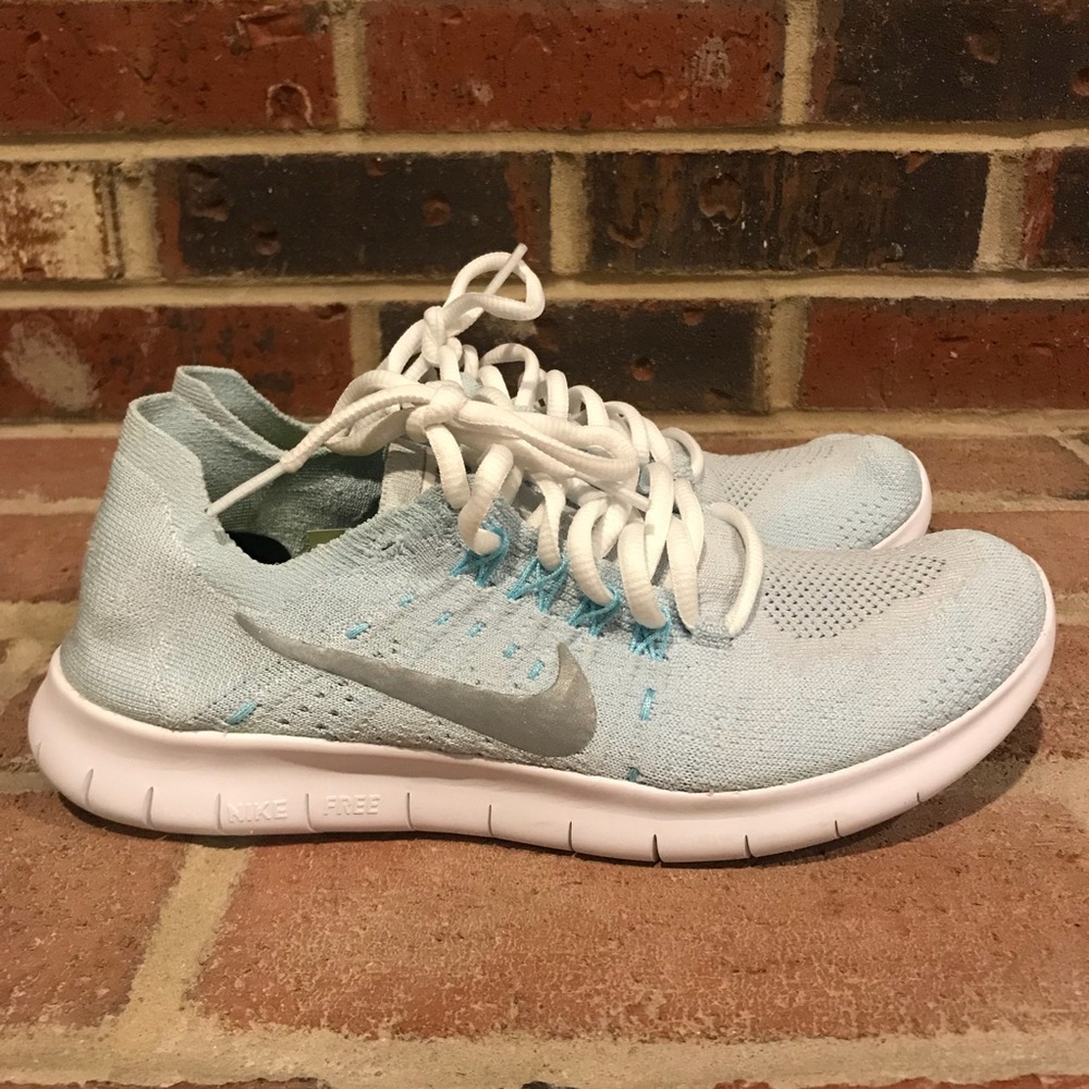 Nike Free RN Flynet Women’s Shoe - Size 8